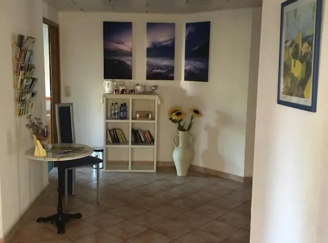 فندق مبيت وإفطار Anna 3*