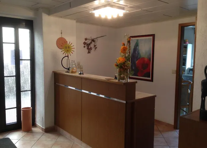 فندق مبيت وإفطار Anna 3*